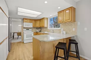 1157 E Kettle Pl, Centennial, CO 80122 - Photo 6