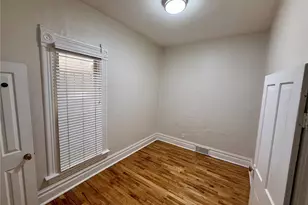 2431 Tremont Pl, Denver, CO 80205 - Photo 8