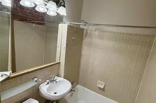 2431 Tremont Pl, Denver, CO 80205 - Photo 10