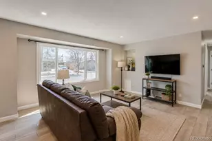 6733 S Ash Way, Littleton, CO 80122 - Photo 4