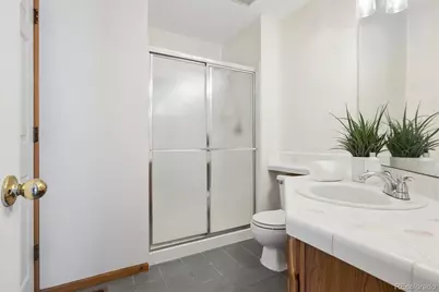 2166 S Troy Way, Aurora, CO 80014 - Photo 16