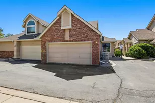 2166 S Troy Way, Aurora, CO 80014 - Photo 2