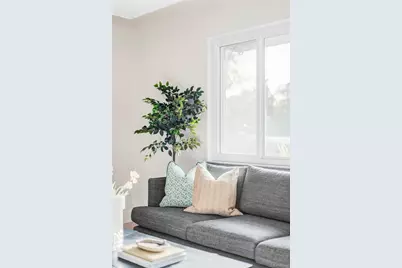 2088 S Winona Court, Denver, CO 80219 - Photo 4