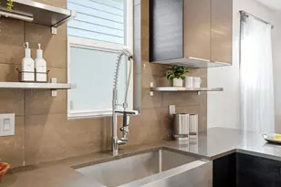 550 S Washington St, Denver, CO 80209 - Photo 16