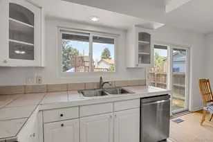 18937 E Kent Cir, Aurora, CO 80013 - Photo 12