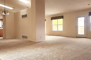 10 Brave Eagle Ct, Pueblo, CO 81001 - Photo 4