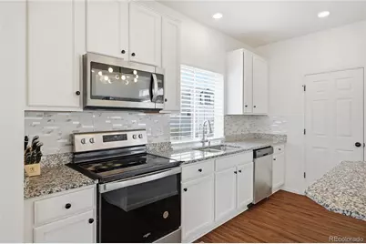 4003 N Quatar Court, Aurora, CO 80019 - Photo 12