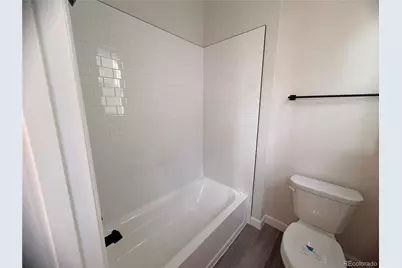 3994 Haleyville Court, Aurora, CO 80019 - Photo 10