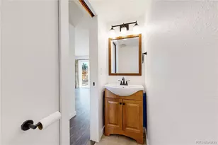 1616 Secrest St, Golden, CO 80401 - Photo 8