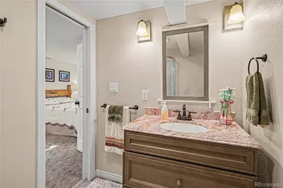 9166 W Maplewood Avenue, Littleton, CO 80123 - Photo 30