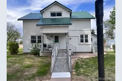 201 E 4th Avenue, Otis, CO 80743 - Photo 1