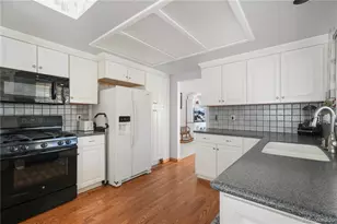 1912 E Phillips Dr, Centennial, CO 80122 - Photo 12