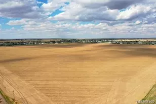 58750 E 46th Dr, Strasburg, CO 80136 - Photo 1