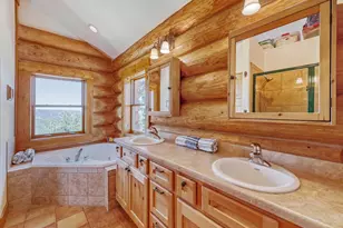 13035 Deer Ridge Way, Larkspur, CO 80118 - Photo 10