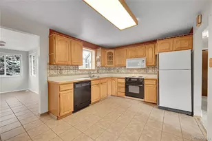 9083 W Iowa Ave, Lakewood, CO 80232 - Photo 8