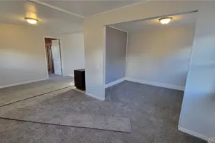 221 Spruce St, Julesburg, CO 80737 - Photo 8