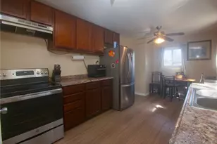 3570 E 90th Pl, Thornton, CO 80229 - Photo 2