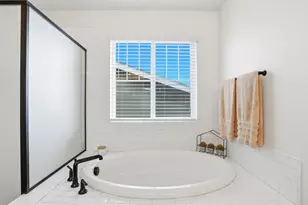24601 E 37th Ave, Aurora, CO 80019 - Photo 34