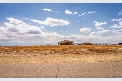 20 W Hahns Peak Avenue, Pueblo West, CO 81007 - Photo 14