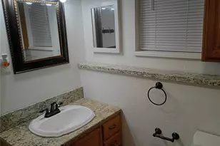 1525 S Holly St, Denver, CO 80222 - Photo 18