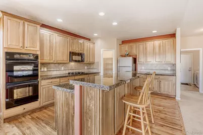8131 S Quatar Circle, Aurora, CO 80016 - Photo 14