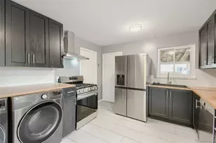 755 Newark St, Aurora, CO 80010 - Photo 12