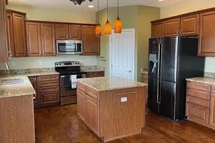 12450 Kearney Cir, Thornton, CO 80602 - Photo 10