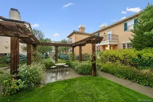 9135 E 29th Pl, Denver, CO 80238 - Photo 2