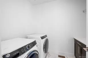 9409 E 58th Dr, Denver, CO 80238 - Photo 38