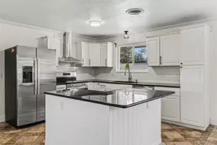 5350 W Colorado Pl, Lakewood, CO 80232 - Photo 12