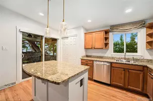 2989 E Cresthill Ave, Centennial, CO 80121 - Photo 8