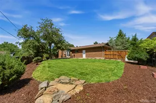 2126 S Yarrow St, Lakewood, CO 80227 - Photo 38