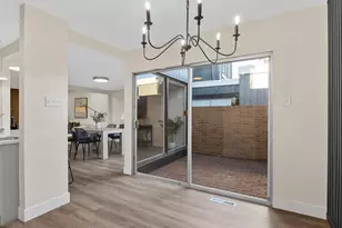 3548 S Hillcrest Dr, Denver, CO 80237 - Photo 14