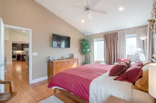 3385 S Tulare Ct, Denver, CO 80231 - Photo 14