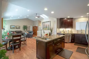 3385 S Tulare Ct, Denver, CO 80231 - Photo 6