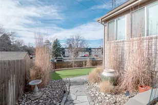 3385 S Tulare Ct, Denver, CO 80231 - Photo 34