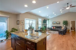 3385 S Tulare Ct, Denver, CO 80231 - Photo 8