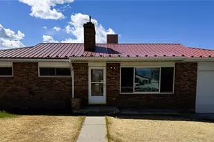 1422 I St, Salida, CO 81201 - Photo 2