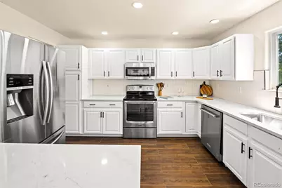 1464 Cherrywood Way, Longmont, CO 80504 - Photo 4