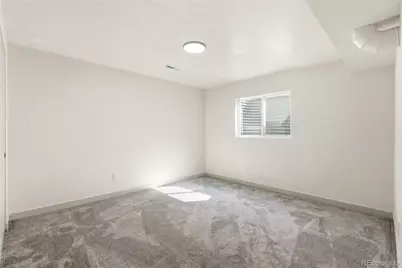 18030 E Oxford Drive, Aurora, CO 80013 - Photo 16