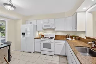 7244 E Briarwood Cir, Centennial, CO 80112 - Photo 6