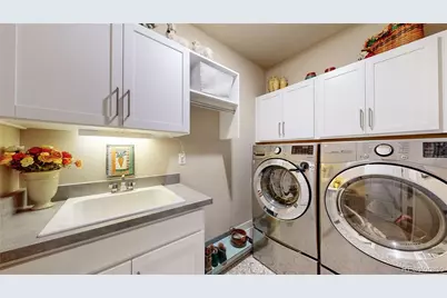 8605 S Zante Court, Aurora, CO 80016 - Photo 20