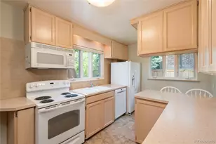 1116 S St Paul St, Denver, CO 80210 - Photo 2