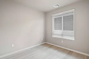 6153 N Ceylon St, Denver, CO 80249 - Photo 16