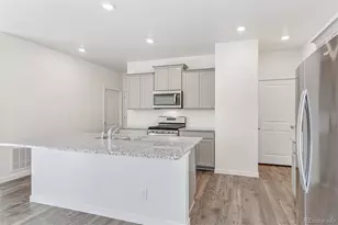28253 E 4th Pl, Watkins, CO 80137 - Photo 10