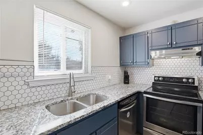 1390 Everett Court #209, Lakewood, CO 80215 - Photo 8