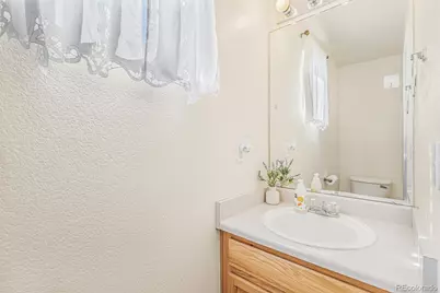 4887 Duluth Court, Denver, CO 80239 - Photo 18