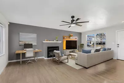 4887 Duluth Court, Denver, CO 80239 - Photo 10