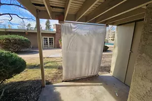 1302 S Parker Rd, Denver, CO 80231 - Photo 6