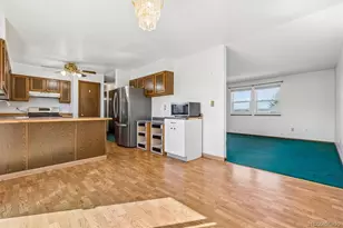 978 Oakwood Dr, Castle Rock, CO 80104 - Photo 8